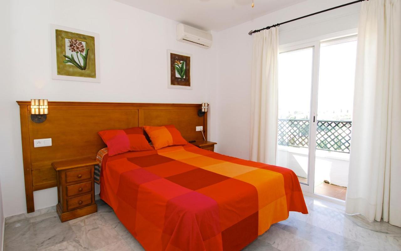 Apartamentos Hc Burriana Playa Nerja Extérieur photo