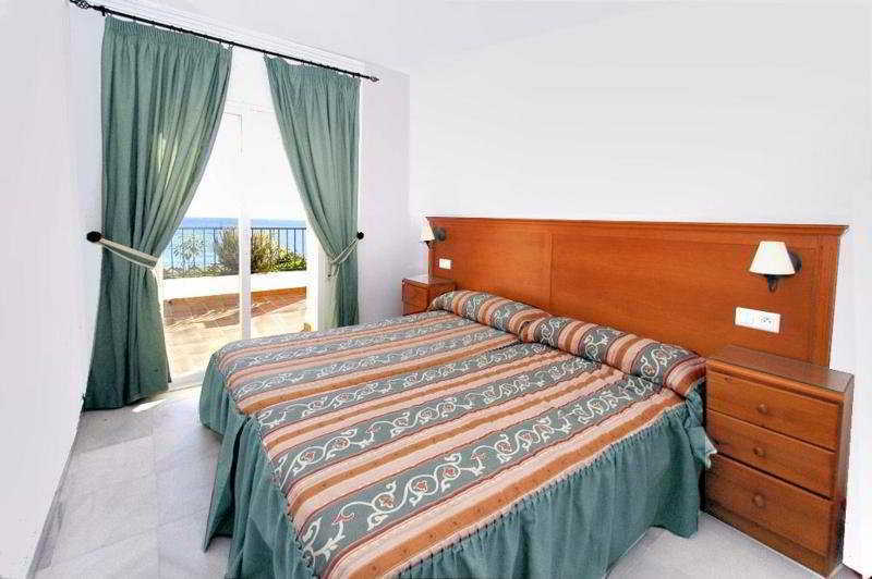 Apartamentos Hc Burriana Playa Nerja Extérieur photo