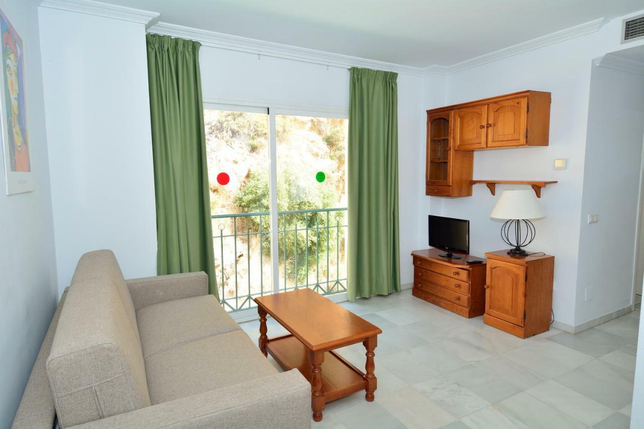 Apartamentos Hc Burriana Playa Nerja Extérieur photo